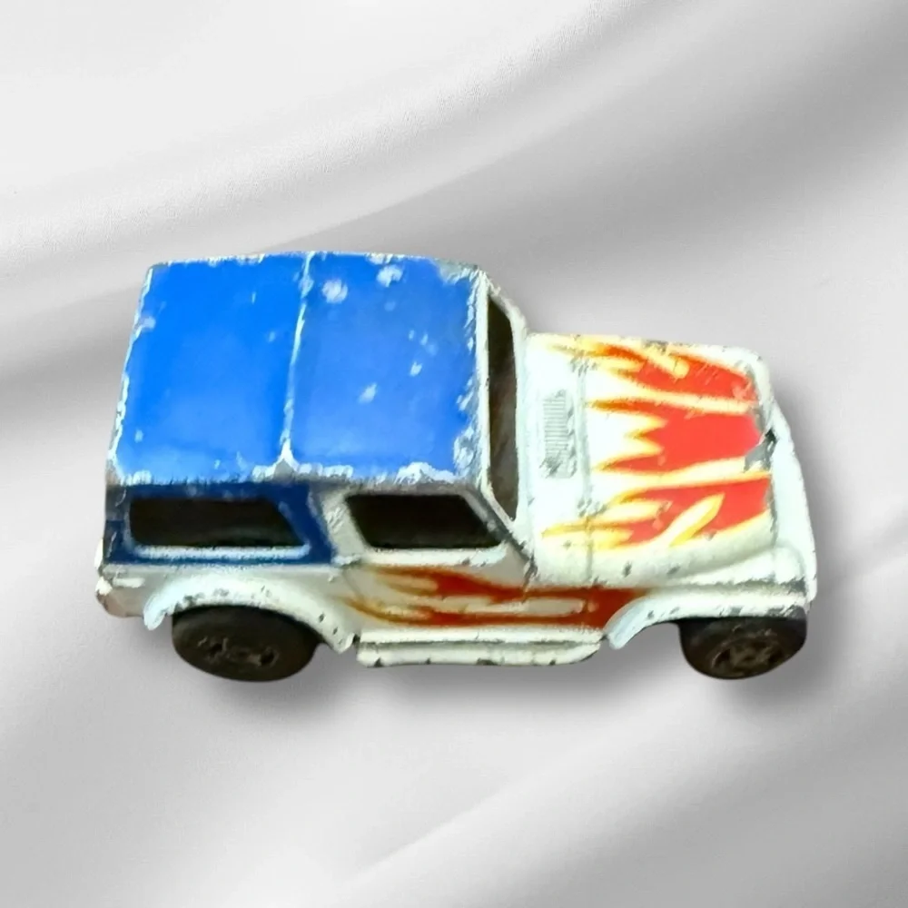 Vintage Ideal Toy Company 1982‎ Slam Shifters Jeep Wrangler with Flames